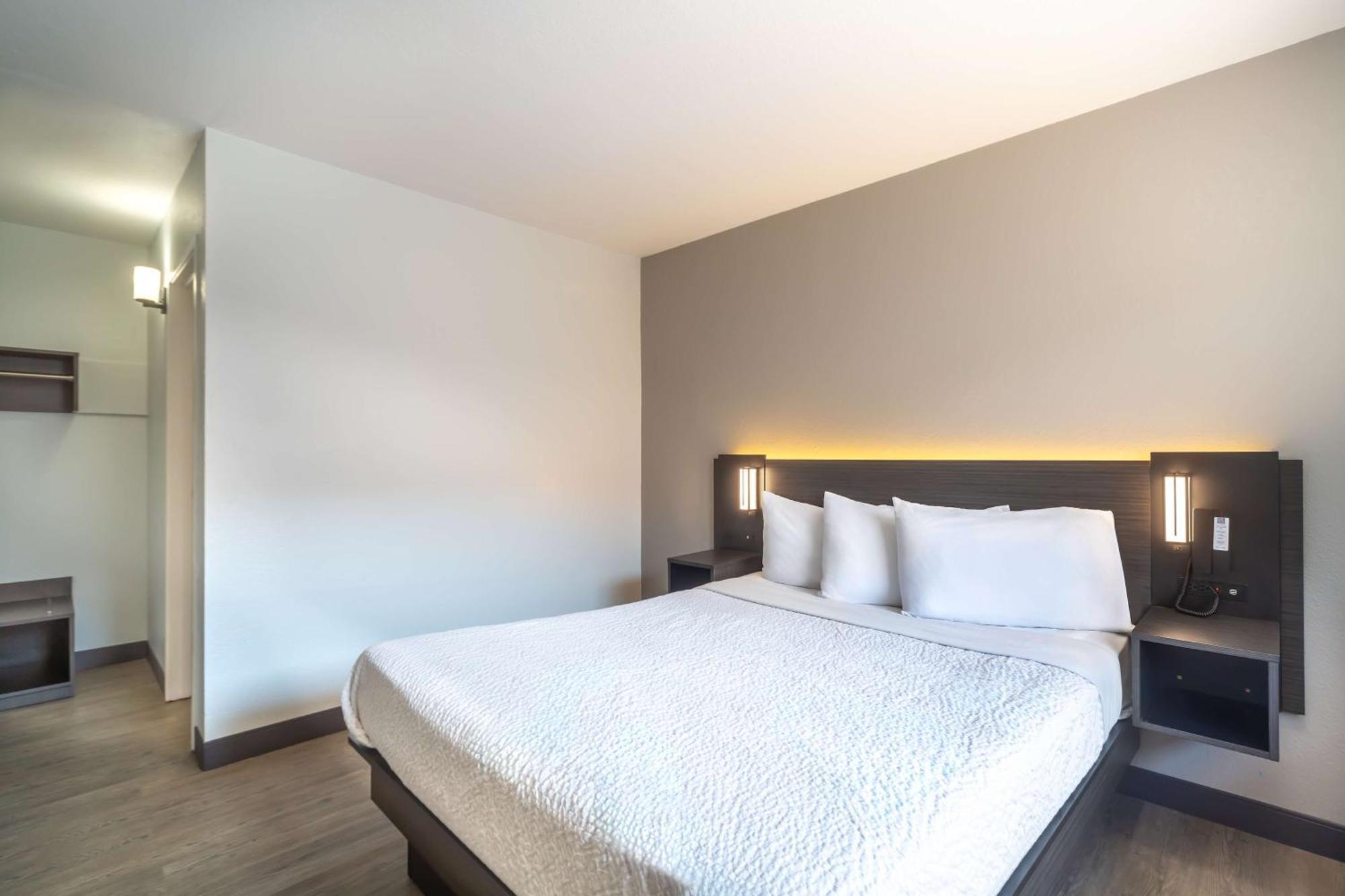Motel 6-Del Rio, Tx Екстер'єр фото