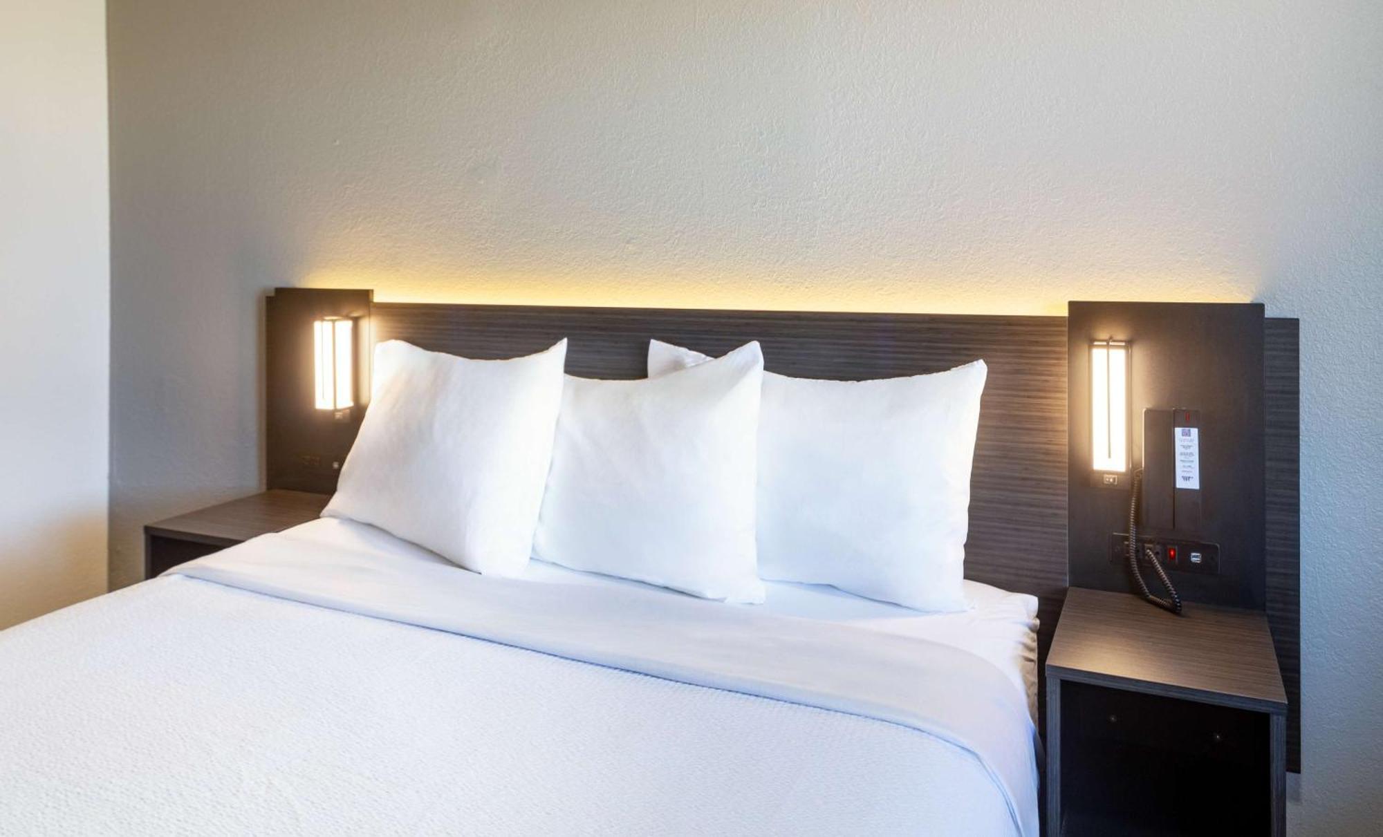 Motel 6-Del Rio, Tx Екстер'єр фото